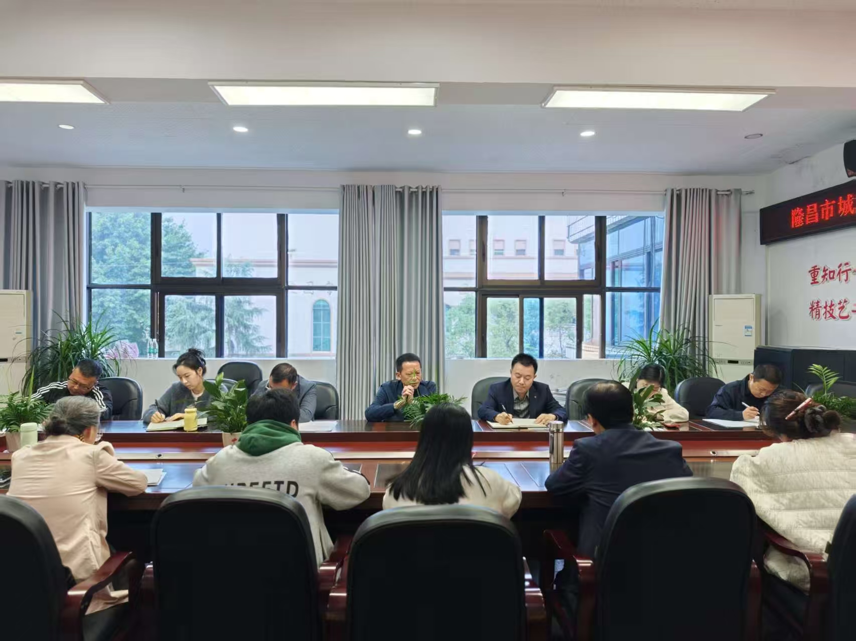 聚焦立德树人 凝聚育人合力