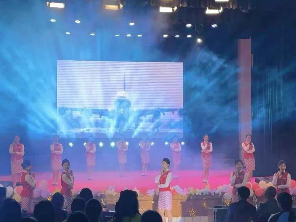 文艺汇演5.png
