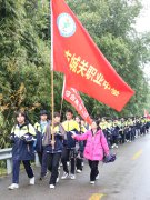红心照前程，师生共奋进